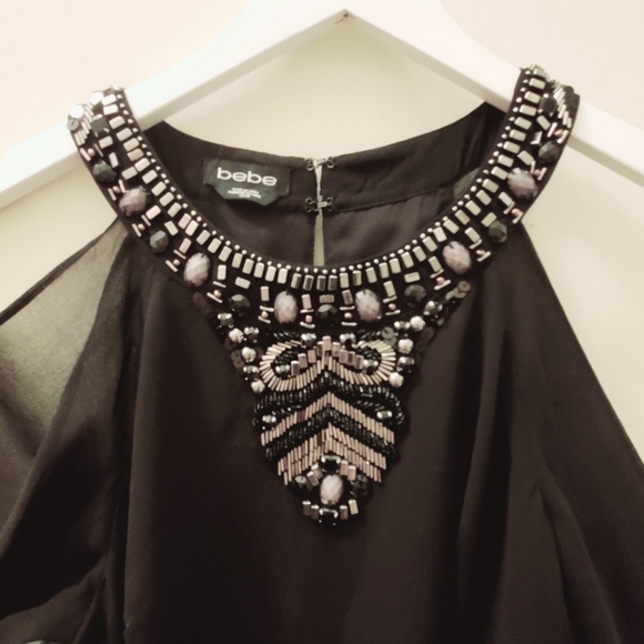 bebe very short dress with open shoulder sleeves XS with jewels and beads detail - Picture 1 of 6